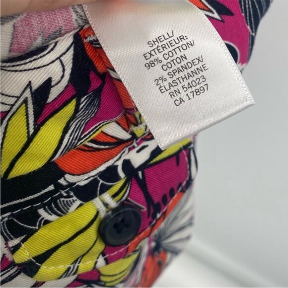 Banana Republic Factory Colorful Floral Multicolor Shorts - Picture 4 of 5